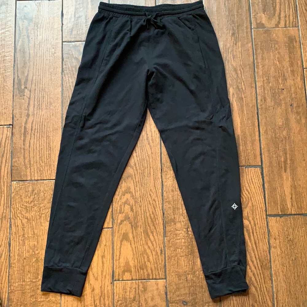 Stargazer jogger made from organic cotton